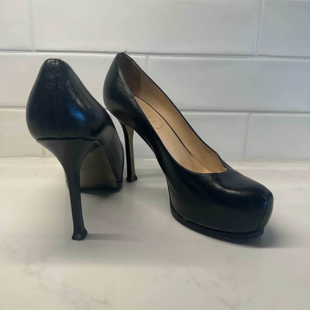 YSL YVES SAINT LAURENT YSL Tribute Tribtoo 105 Platform Pumps